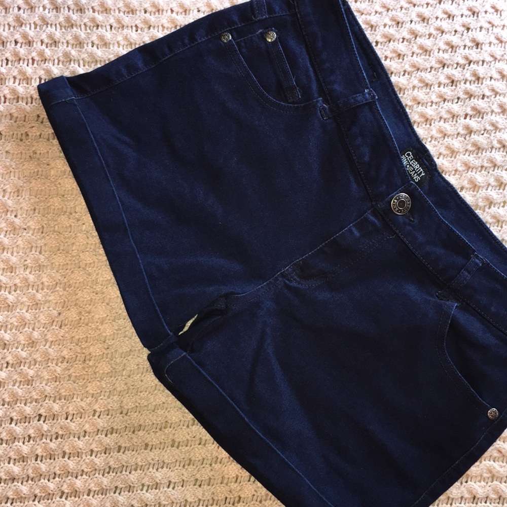 NWOT Nordstroms Cuffed Classic Navy Shorts 13 12